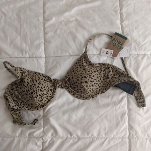 Volcom underwire bikini top. Size: Large